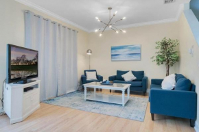 Luxurious 4Bd/3Ba Villa Near Disney w/ Clubhouse